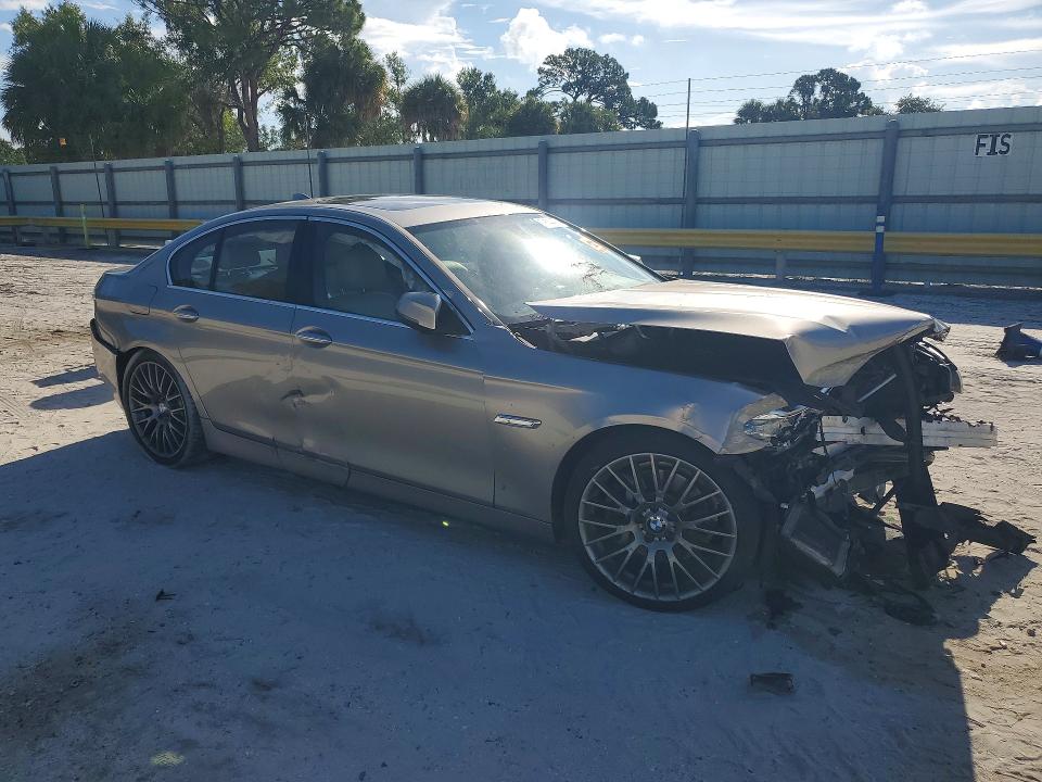 59344476 :رقم المزاد ، WBA5B1C52FD920742 vin ، 2015 Bmw 535 مزاد بيع