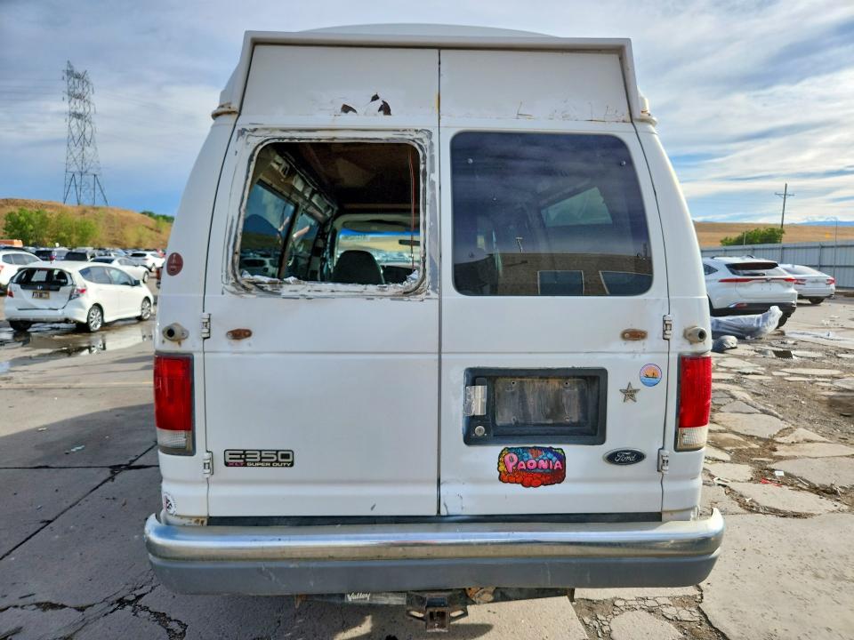 61370296 :رقم المزاد ، 1FBSS31L9XHB43252 vin ، 1999 Ford Econoline مزاد بيع