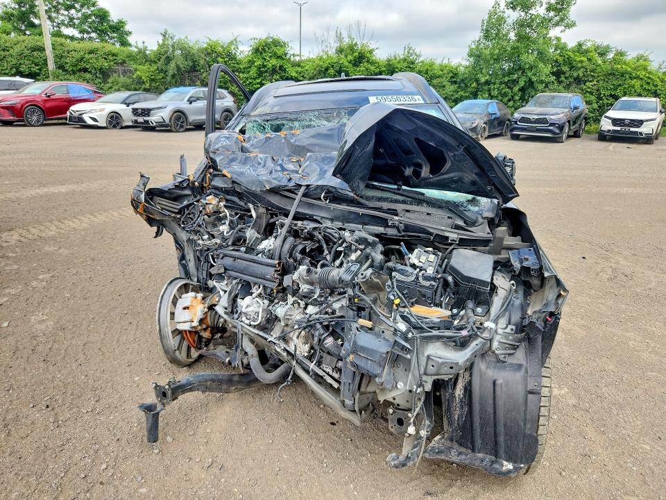 2025 Toyota Corolla Cross მანქანა იყიდება აუქციონზე, vin: 7MUBAABG3SV138711, აუქციონის ნომერი: 59550336