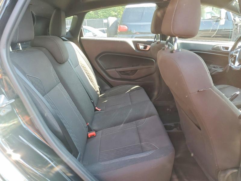 59090406 :رقم المزاد ، 3FADP4GX8GM194555 vin ، 2016 Ford Fiesta مزاد بيع