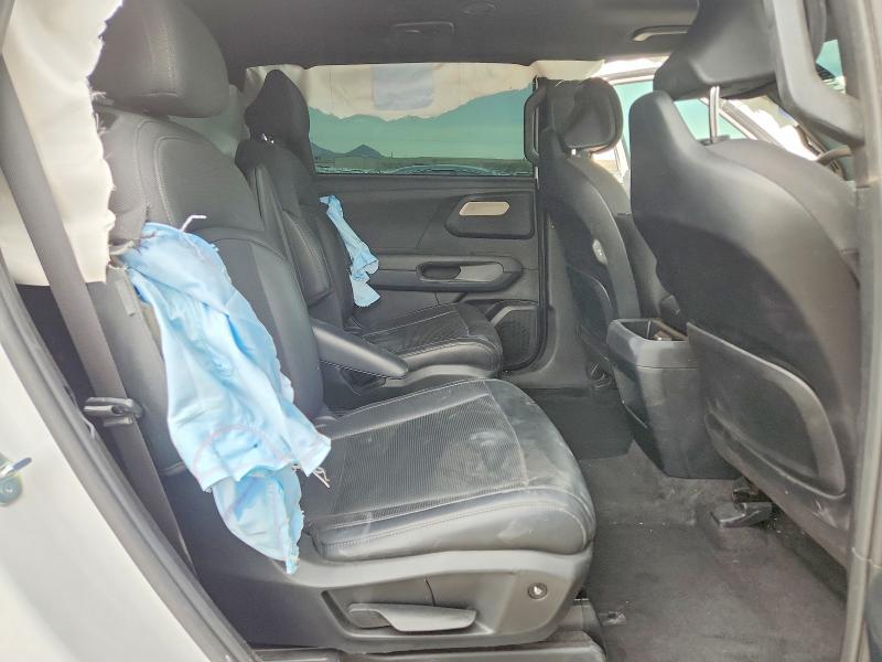Продажа на аукционе авто 2027 Kia Telluride, vin: 5XYPEES1XVG015397, номер лота: 62144986