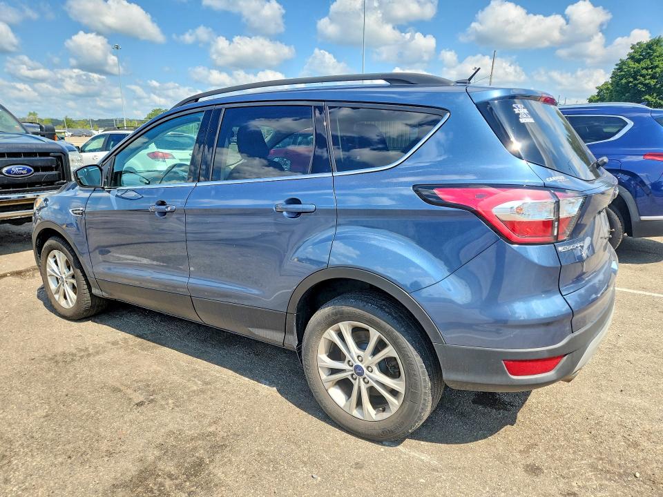 Продажа на аукционе авто 2018 Ford Escape, vin: 1FMCU9GD2JUA81247, номер лота: 62714966