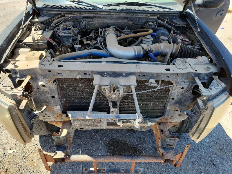 63423506 :رقم المزاد ، 1FTRW08LX1KD70138 vin ، 2001 Ford F150 مزاد بيع