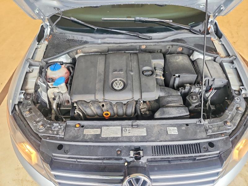 63043326 :رقم المزاد ، 1VWBP7A35DC015794 vin ، 2013 Volkswagen Passat مزاد بيع