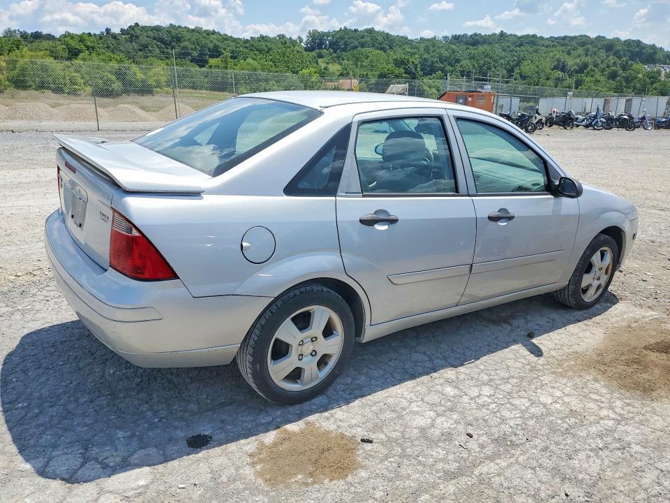 62941156 :رقم المزاد ، 1FAHP34N57W204506 vin ، 2007 Ford Focus مزاد بيع