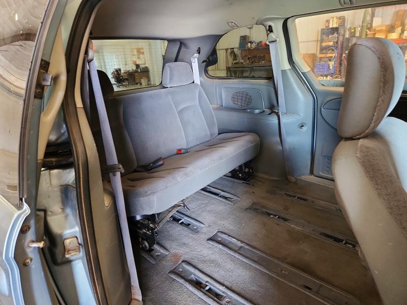 Продажа на аукционе авто 2006 Chrysler Town & Country, vin: 1A4GP45RX6B529035, номер лота: 61779636