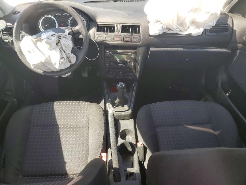60395556 :رقم المزاد ، 3VWRA69M04M027678 vin ، 2004 Volkswagen Jetta مزاد بيع