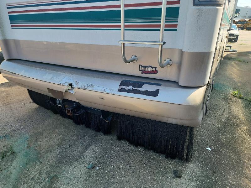 85631045 :رقم المزاد ، 3FCNF53S0XJA06288 vin ، 1999 Coachman Trailers مزاد بيع