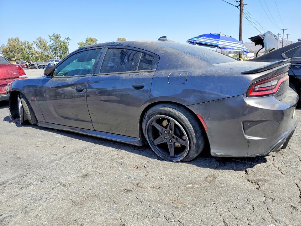 61511426 :رقم المزاد ، 2C3CDXGJ1LH231874 vin ، 2020 Dodge Charger مزاد بيع