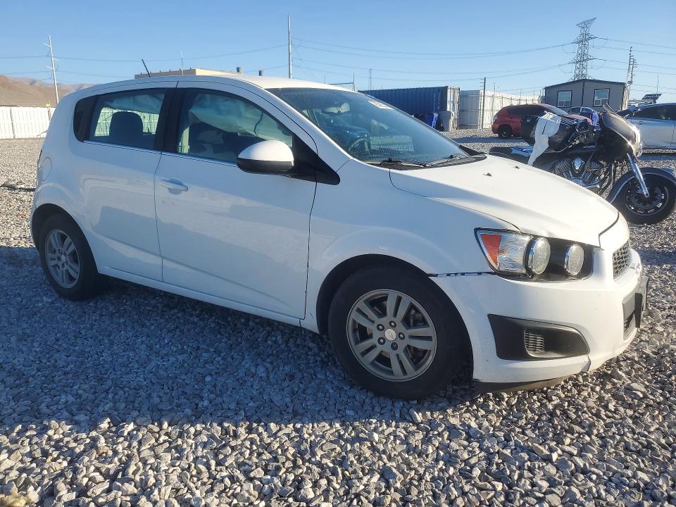 Продажа на аукционе авто 2015 Chevrolet Sonic, vin: 1G1JC6SB9F4218462, номер лота: 95585345