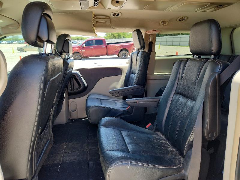 61783266 :رقم المزاد ، 2C4RC1BG2GR140968 vin ، 2016 Chrysler Town & Country مزاد بيع