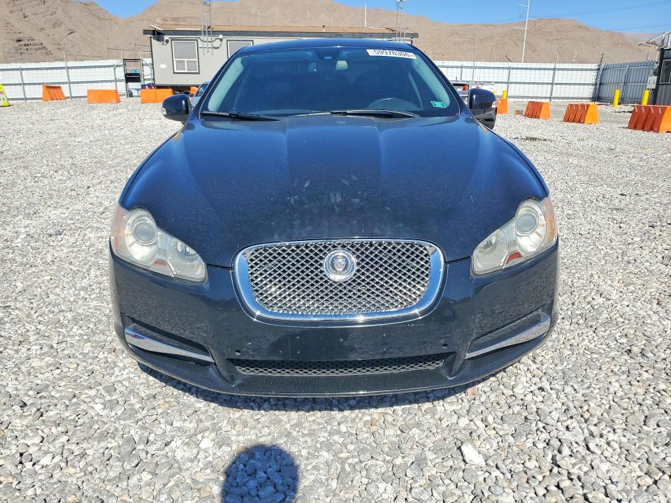59970306 :رقم المزاد ، SAJWA06B19HR02561 vin ، 2009 Jaguar Xf مزاد بيع