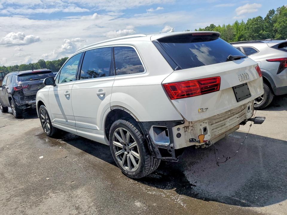 63294696 :رقم المزاد ، WA1LHAF78JD044350 vin ، 2018 Audi Q7 مزاد بيع