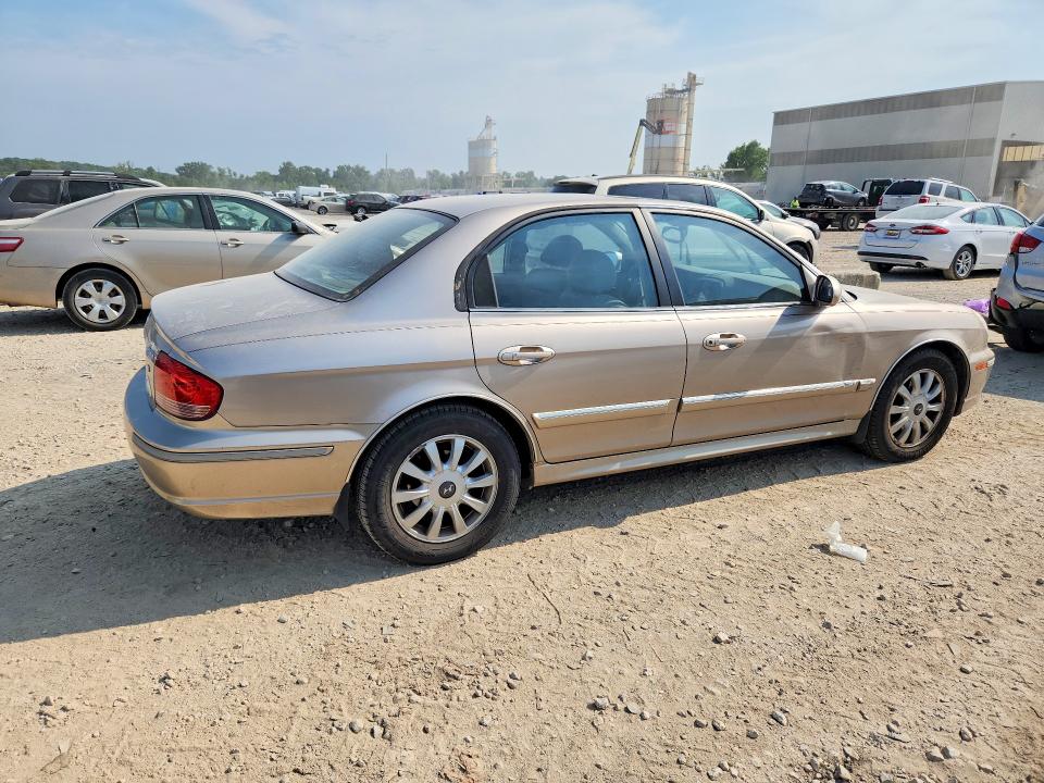 62109156 :رقم المزاد ، KMHWF35H35A148374 vin ، 2005 Hyundai Sonata مزاد بيع