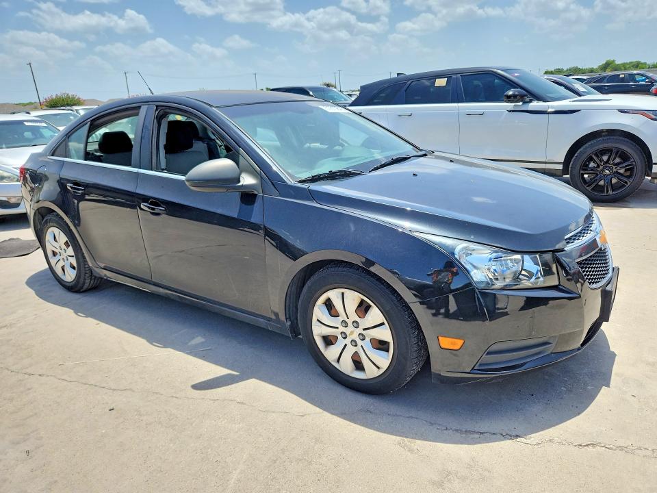 61610846 :رقم المزاد ، 1G1PC5SHXC7217081 vin ، 2012 Chevrolet Cruze مزاد بيع