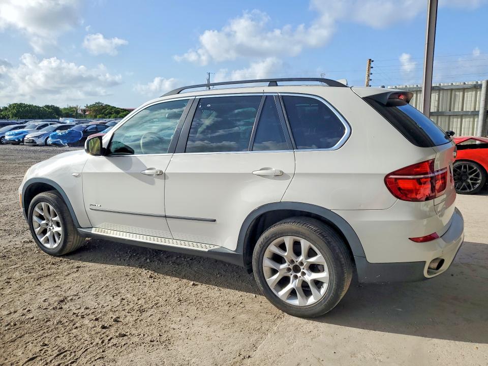 2013 Bmw X5 მანქანა იყიდება აუქციონზე, vin: 5UXZV4C53D0E13562, აუქციონის ნომერი: 60780146