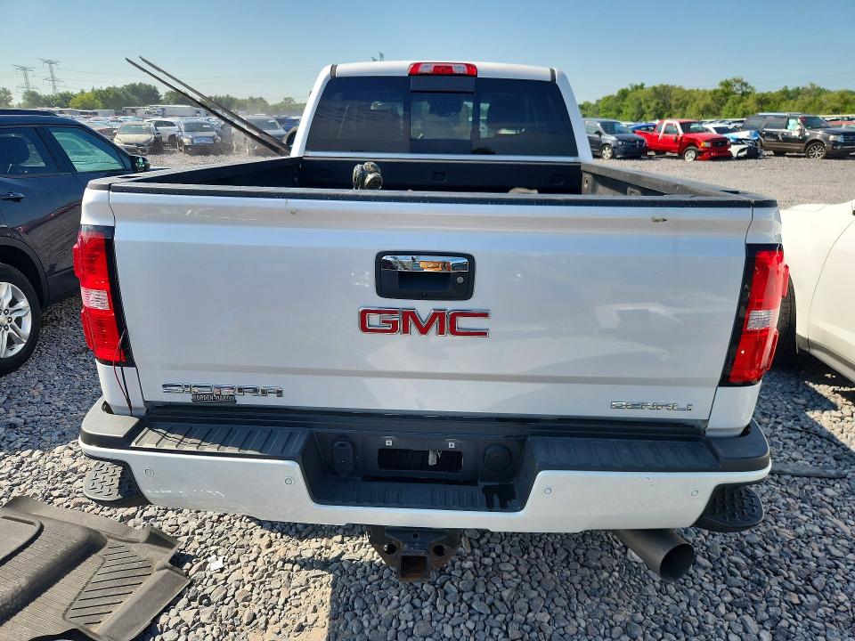 2018 Gmc Sierra მანქანა იყიდება აუქციონზე, vin: 1GT12UEY2JF202681, აუქციონის ნომერი: 59955426
