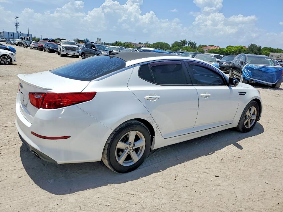 2015 Kia Optima მანქანა იყიდება აუქციონზე, vin: KNAGM4A70F5607966, აუქციონის ნომერი: 60766406