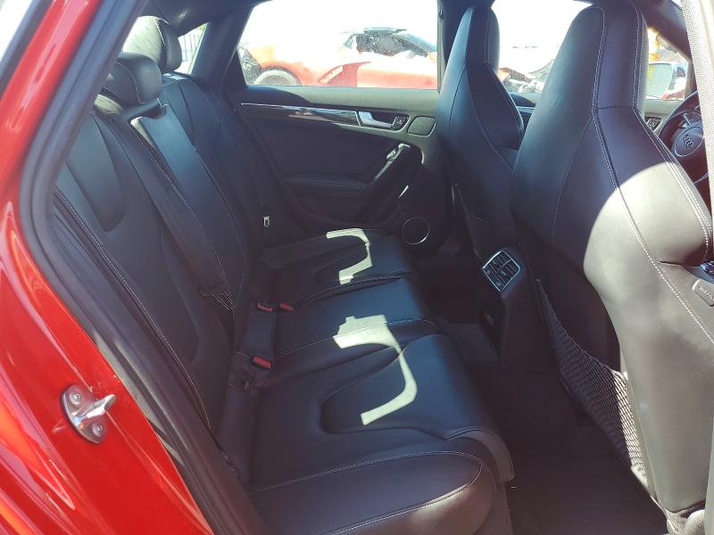 Продажа на аукционе авто 2015 Audi S4, vin: WAUBGAFLXFA072223, номер лота: 61210156
