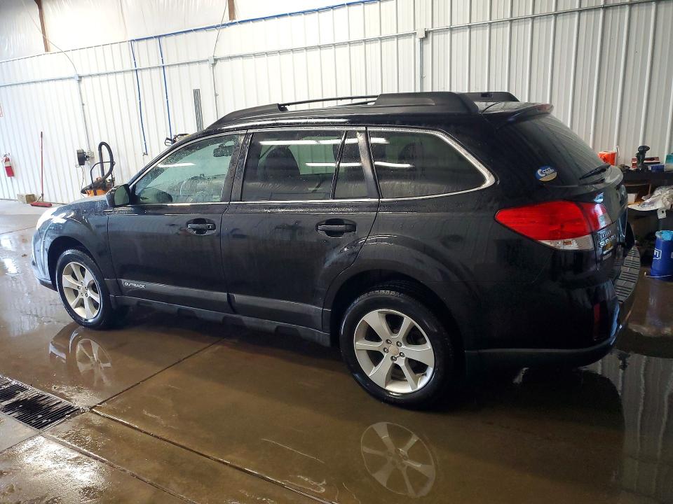 2013 Subaru Outback მანქანა იყიდება აუქციონზე, vin: 4S4BRBCC0D3323206, აუქციონის ნომერი: 62002176