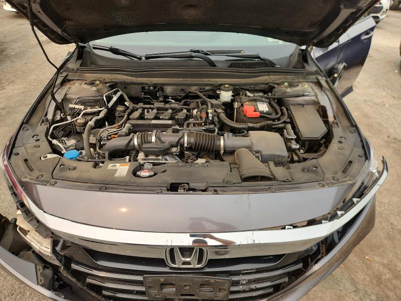60419846 :رقم المزاد ، 1HGCV1F4XJA054031 vin ، 2018 Honda Accord مزاد بيع