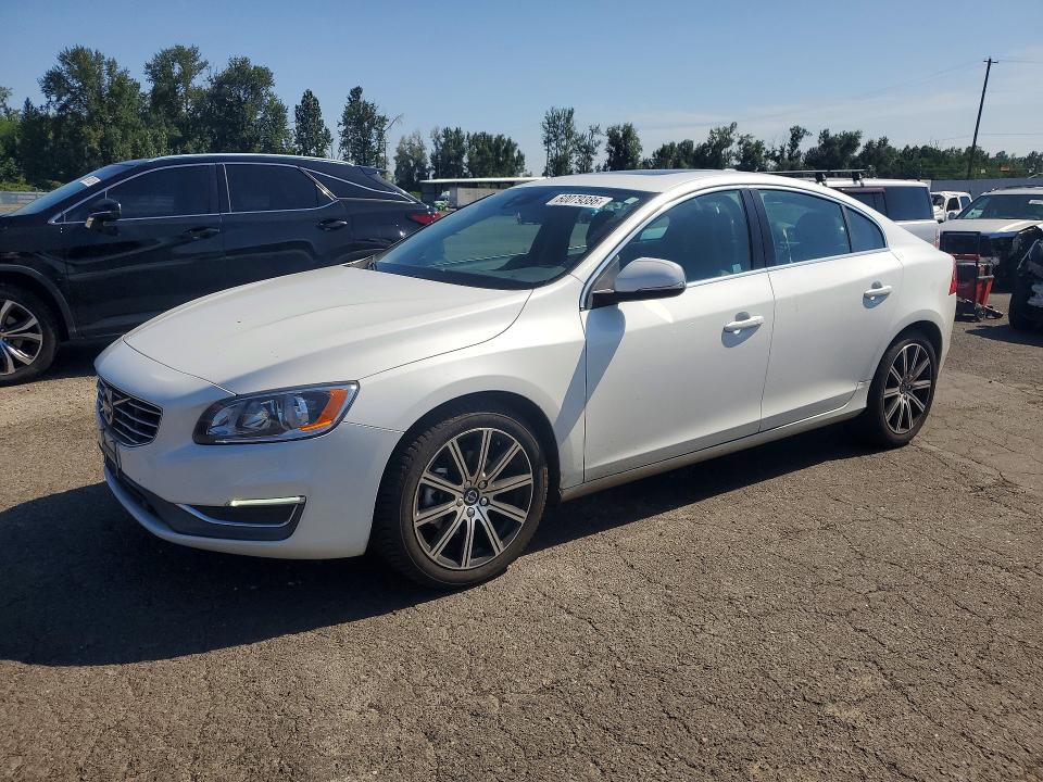 60079386 :رقم المزاد ، LYV402FK3GB109264 vin ، 2016 Volvo S60 مزاد بيع