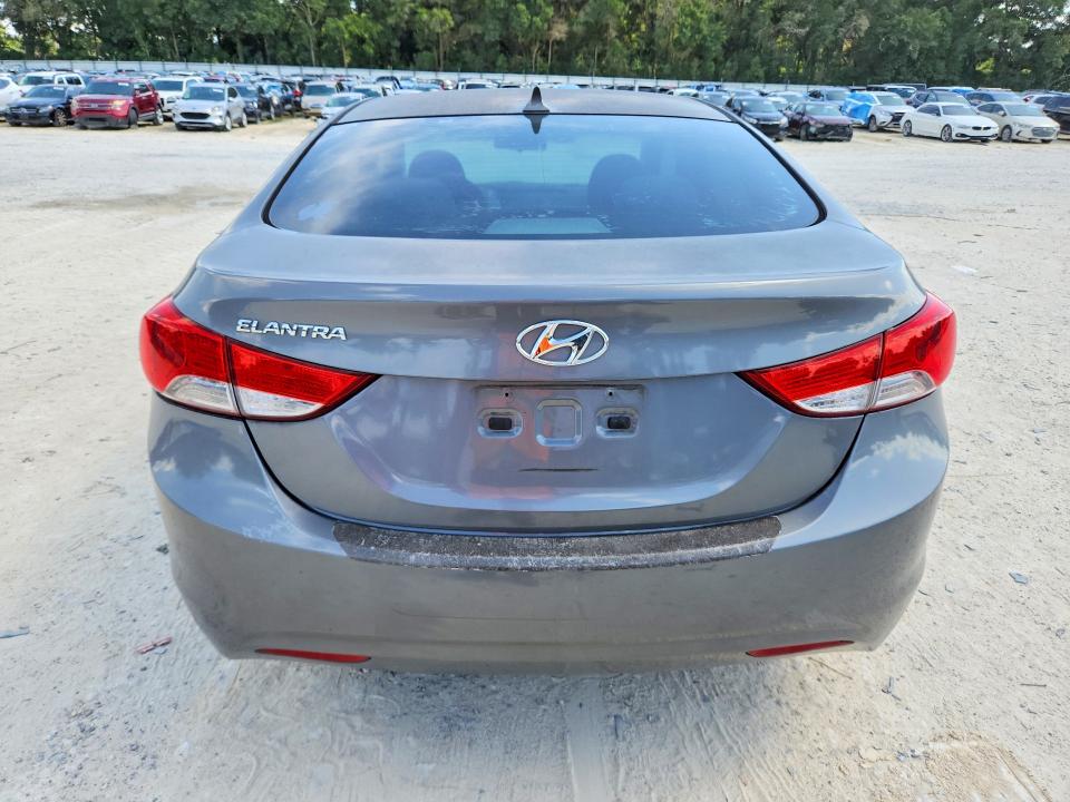 61849776 :رقم المزاد ، 5NPDH4AE4DH232217 vin ، 2013 Hyundai Elantra مزاد بيع