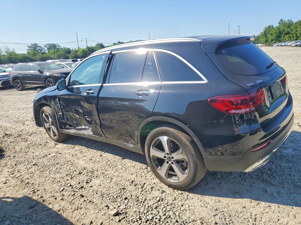 61133566 :رقم المزاد ، W1N0G8EB5NG117665 vin ، 2022 Mercedes-benz Glc مزاد بيع