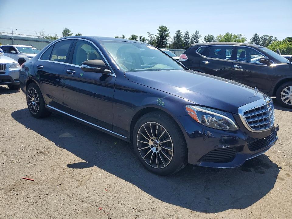 2015 Mercedes-benz C მანქანა იყიდება აუქციონზე, vin: 55SWF4KB2FU038918, აუქციონის ნომერი: 62138196