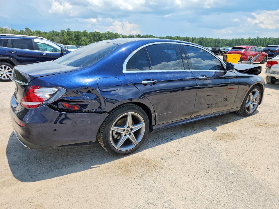 2020 Mercedes-benz E მანქანა იყიდება აუქციონზე, vin: WDDZF8DB2LA698549, აუქციონის ნომერი: 60771776