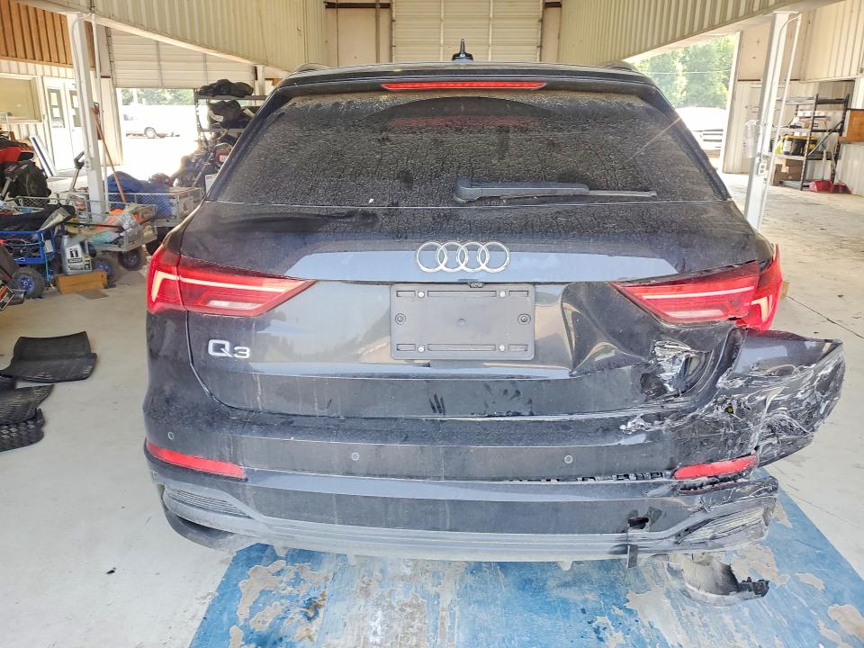 62293936 :رقم المزاد ، WA1EECF39P1119593 vin ، 2023 Audi Q3 مزاد بيع