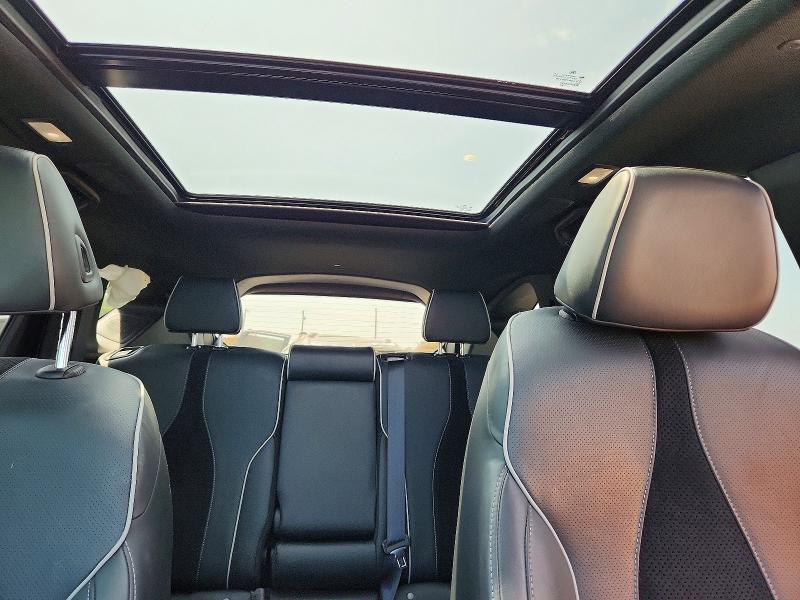 63158796 :رقم المزاد ، 5J8TC1H61ML017589 vin ، 2021 Acura Rdx مزاد بيع