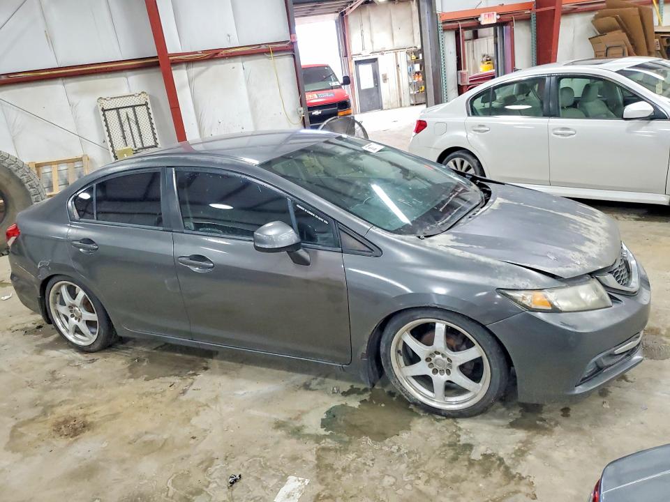 2013 Honda Civic მანქანა იყიდება აუქციონზე, vin: 2HGFB2E52DH520272, აუქციონის ნომერი: 58277516