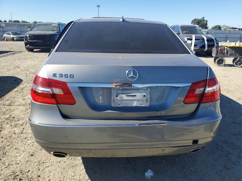 62643296 :رقم المزاد ، WDDHF5GBXAA250885 vin ، 2010 Mercedes-benz E مزاد بيع