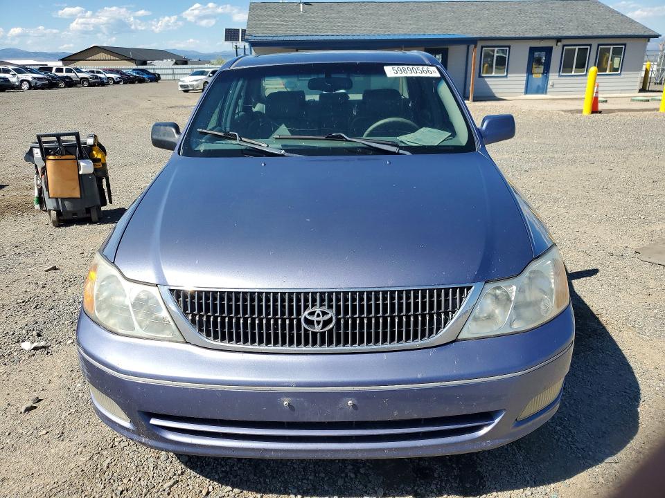2000 Toyota Avalon მანქანა იყიდება აუქციონზე, vin: 4T1BF28B0YU013663, აუქციონის ნომერი: 59890566