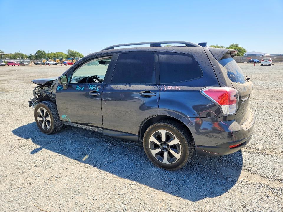 62010256 :رقم المزاد ، JF2SJADCXHH446235 vin ، 2017 Subaru Forester مزاد بيع