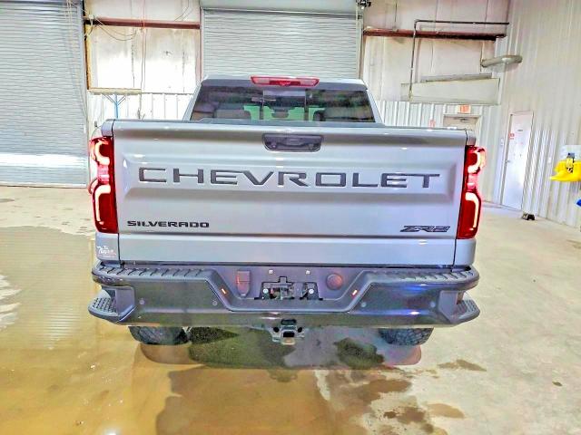 Продажа на аукционе авто 2024 Chevrolet Silverado 1500, vin: 3GCUDHEL2RG137828, номер лота: 62141506