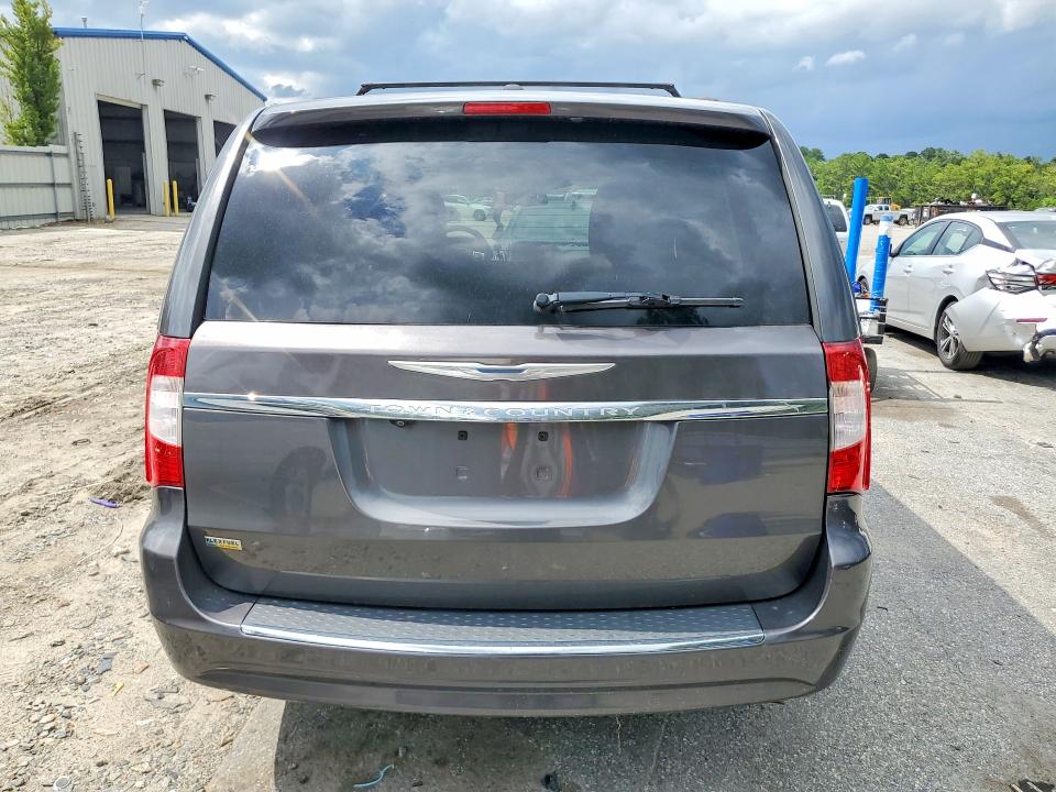 60879796 :رقم المزاد ، 2C4RC1BG7GR295077 vin ، 2016 Chrysler Town & Country مزاد بيع