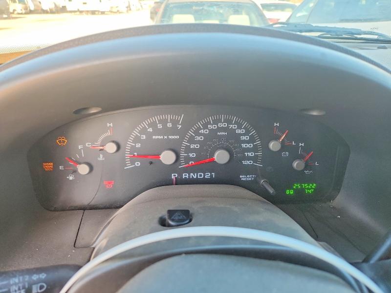 2004 Ford Expedition მანქანა იყიდება აუქციონზე, vin: 1FMRU15W64LA37052, აუქციონის ნომერი: 54957196