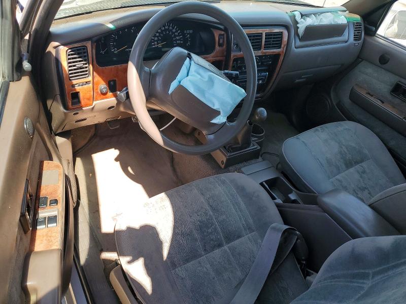 60795896 :رقم المزاد ، 4TAVL52N1YZ636223 vin ، 2000 Toyota Tacoma مزاد بيع