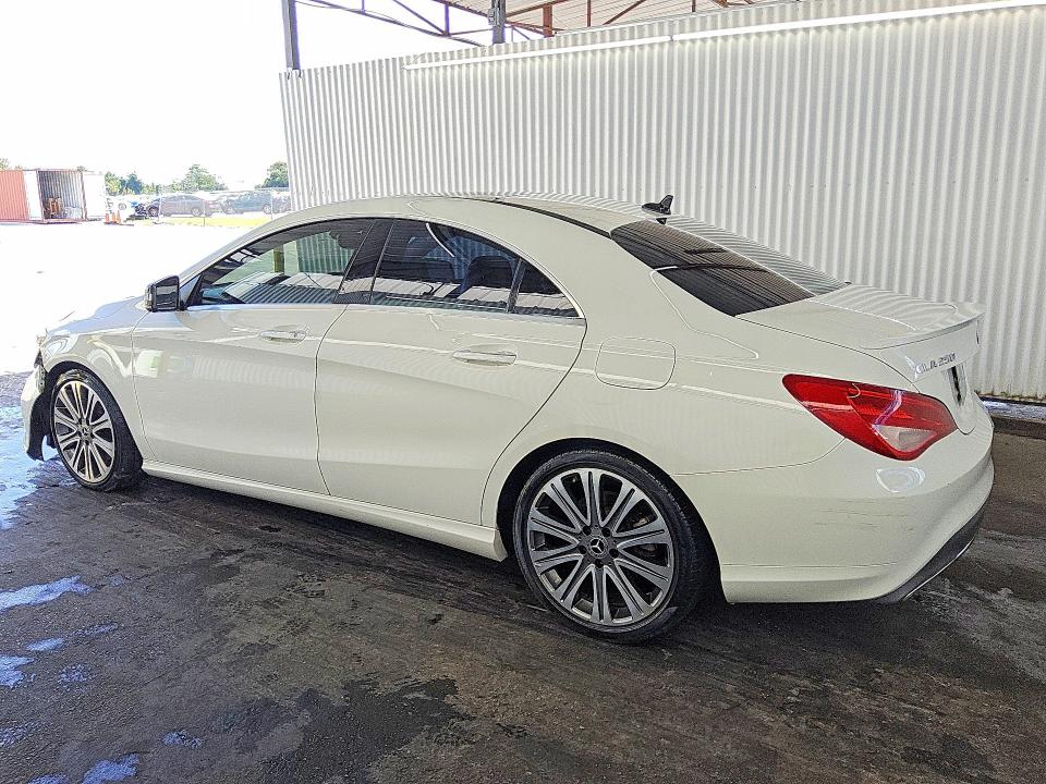 56980776 :رقم المزاد ، WDDSJ4EB2JN590526 vin ، 2018 Mercedes-benz Cla مزاد بيع