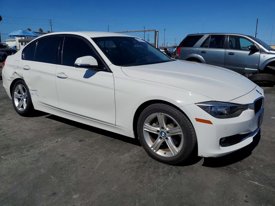 62345776 :رقم المزاد ، WBA3C1C51FP851173 vin ، 2015 Bmw 328 مزاد بيع