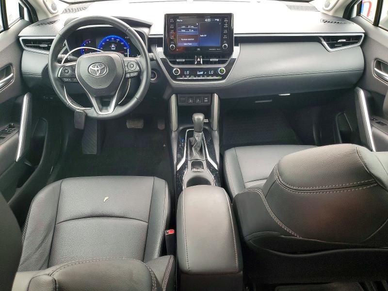 59405366 :رقم المزاد ، 7MUDAABG4NV012788 vin ، 2022 Toyota Corolla Cross مزاد بيع