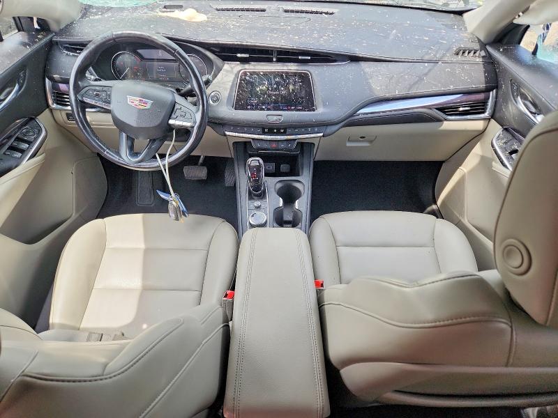 62129206 :رقم المزاد ، 1GYFZBR42NF159019 vin ، 2022 Cadillac Xt4 مزاد بيع