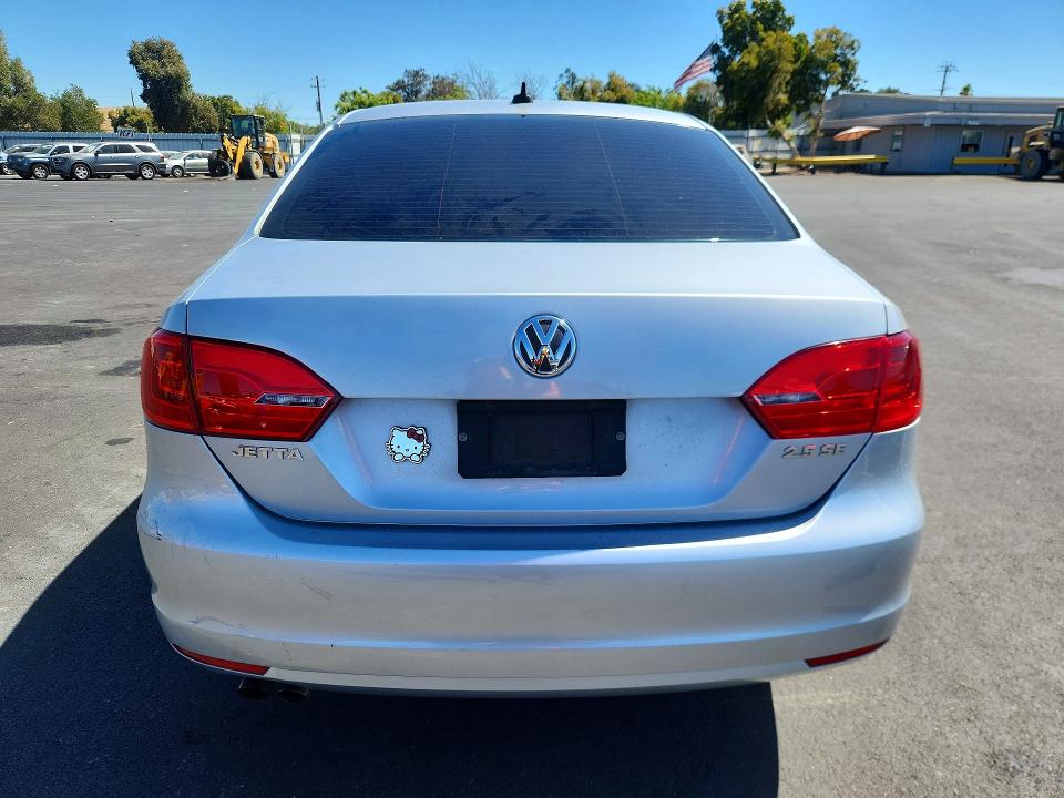 2013 Volkswagen Jetta მანქანა იყიდება აუქციონზე, vin: 3VWDP7AJ7DM388552, აუქციონის ნომერი: 63022276