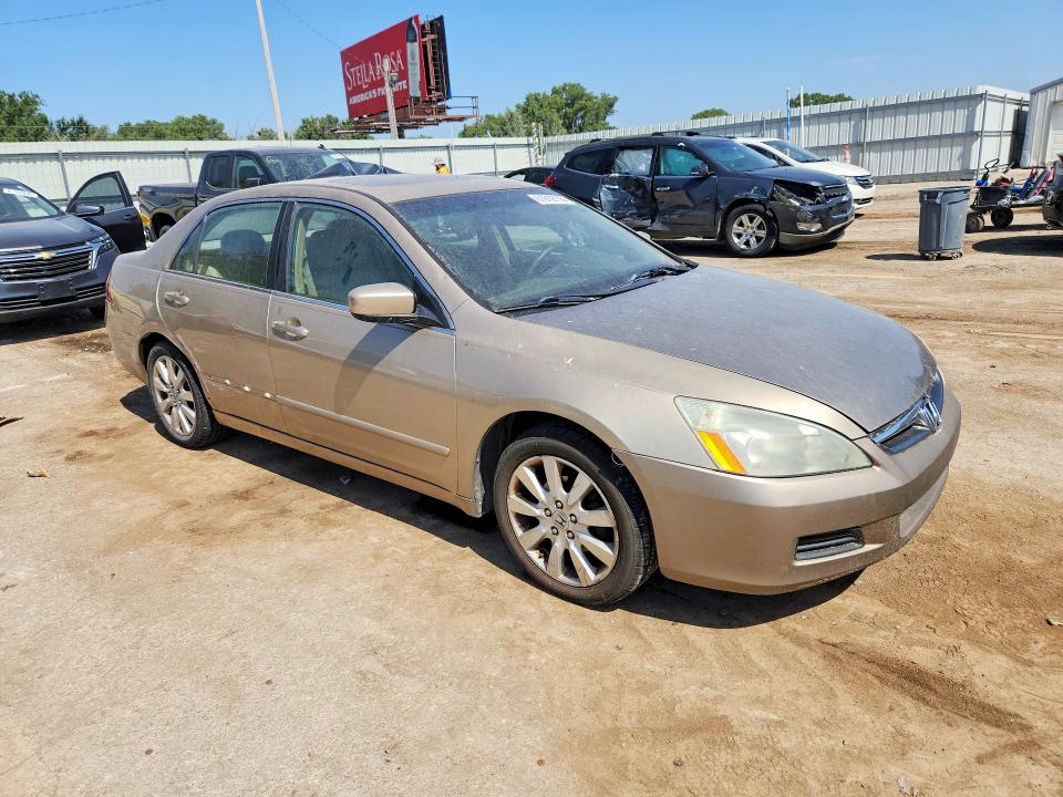 Продажа на аукционе авто 2007 Honda Accord, vin: 1HGCM66507A031648, номер лота: 61619116