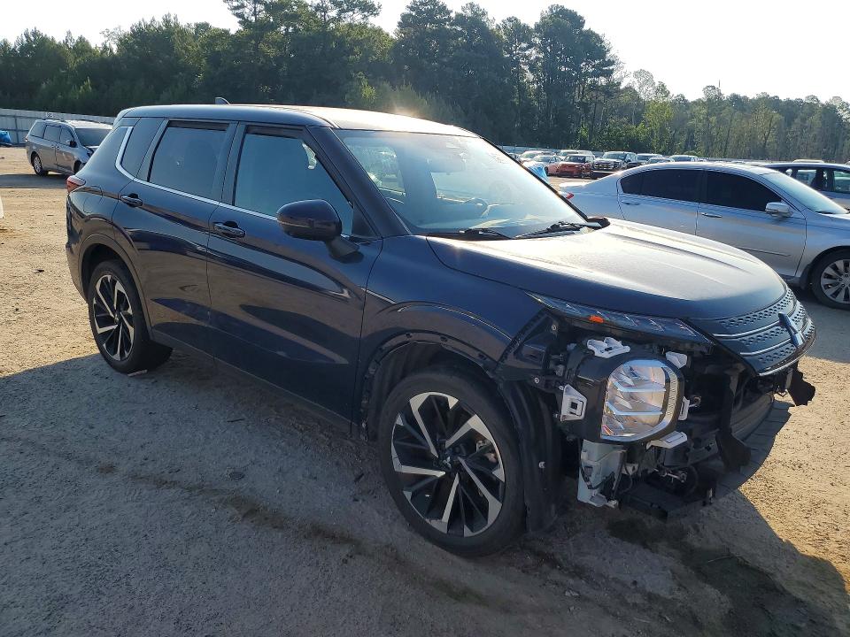 Продажа на аукционе авто 2023 Mitsubishi Outlander, vin: JA4J3UA85PZ039920, номер лота: 59776036