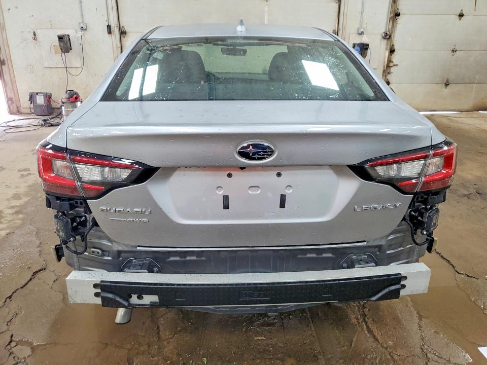 61545196 :رقم المزاد ، 4S3BWAD65S3013565 vin ، 2025 Subaru Legacy مزاد بيع
