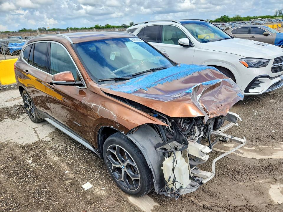 Продаж на аукціоні авто 2017 Bmw X1, vin: WBXHT3C33H5F82651, номер лоту: 62514636