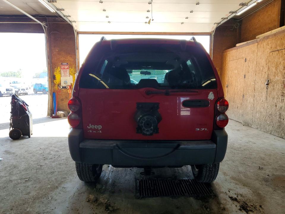 2005 Jeep Liberty მანქანა იყიდება აუქციონზე, vin: 1J4GL48K75W557733, აუქციონის ნომერი: 60649136